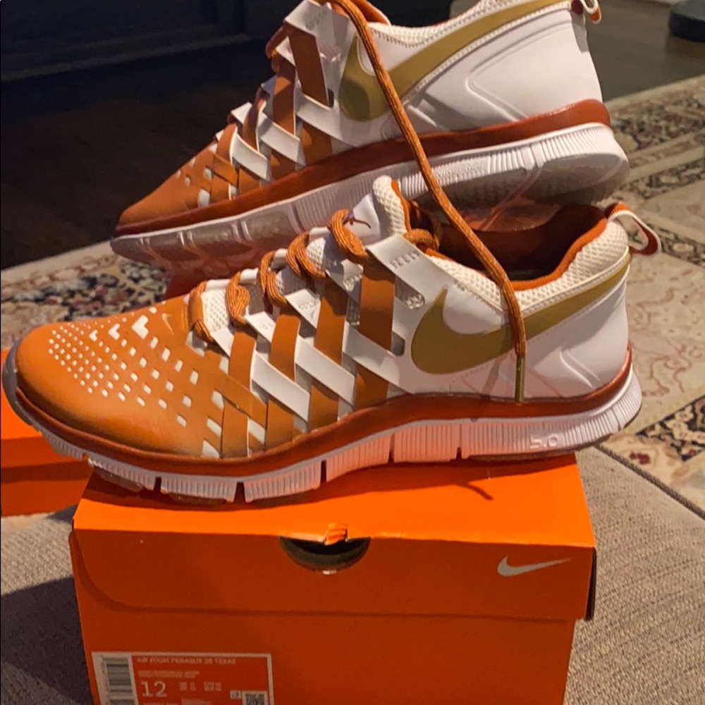 Texas Longhorn Nike size 12 brand new in box